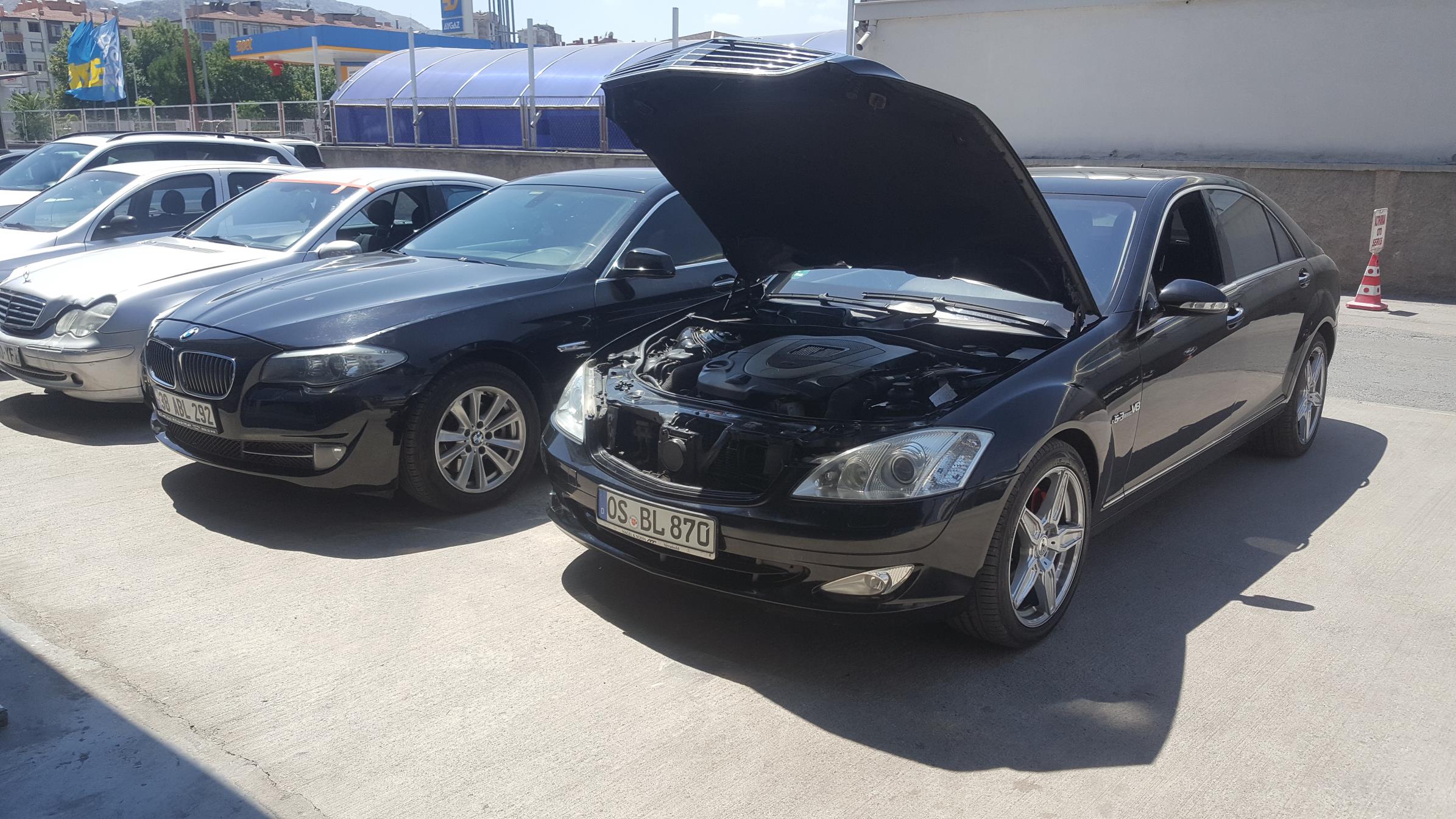 altiparmak otomotiv mercedes servisi